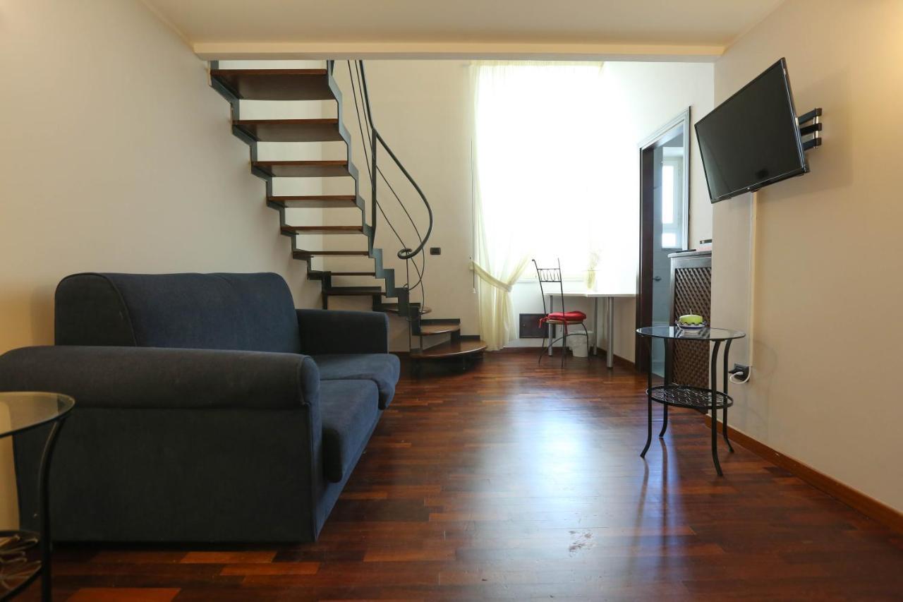 B&B Residenza Malaterra Napoli Bagian luar foto